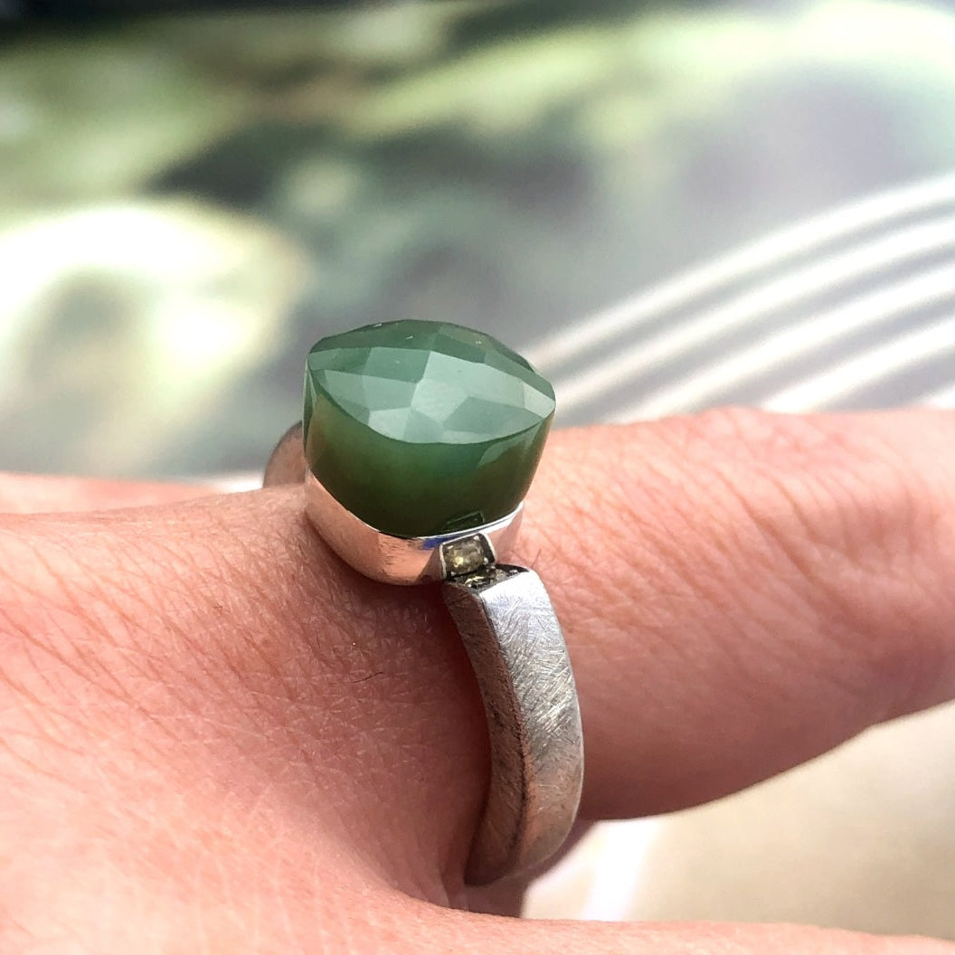 URKRAFT Jade & Naturdiamanten