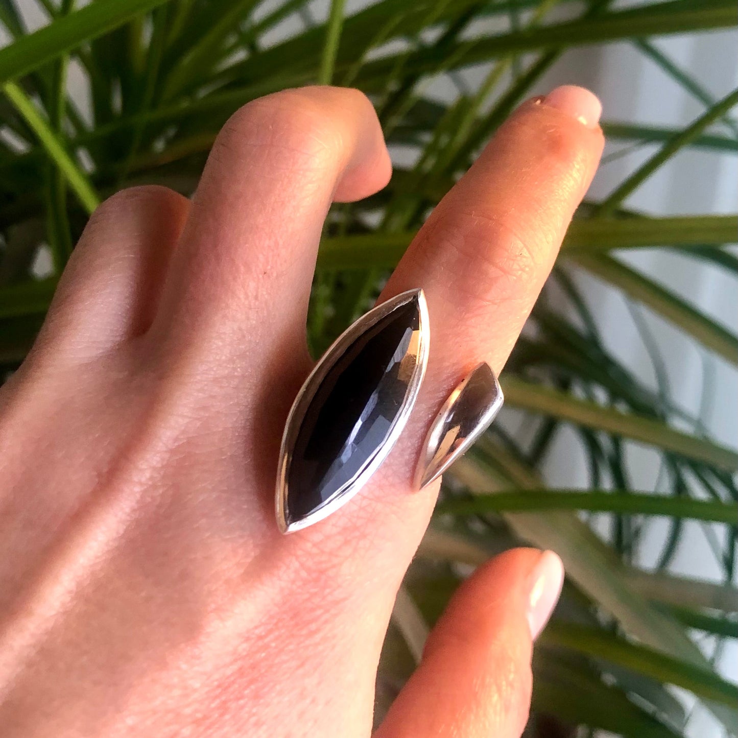 LIBERTÉ Ring Onyx Grande