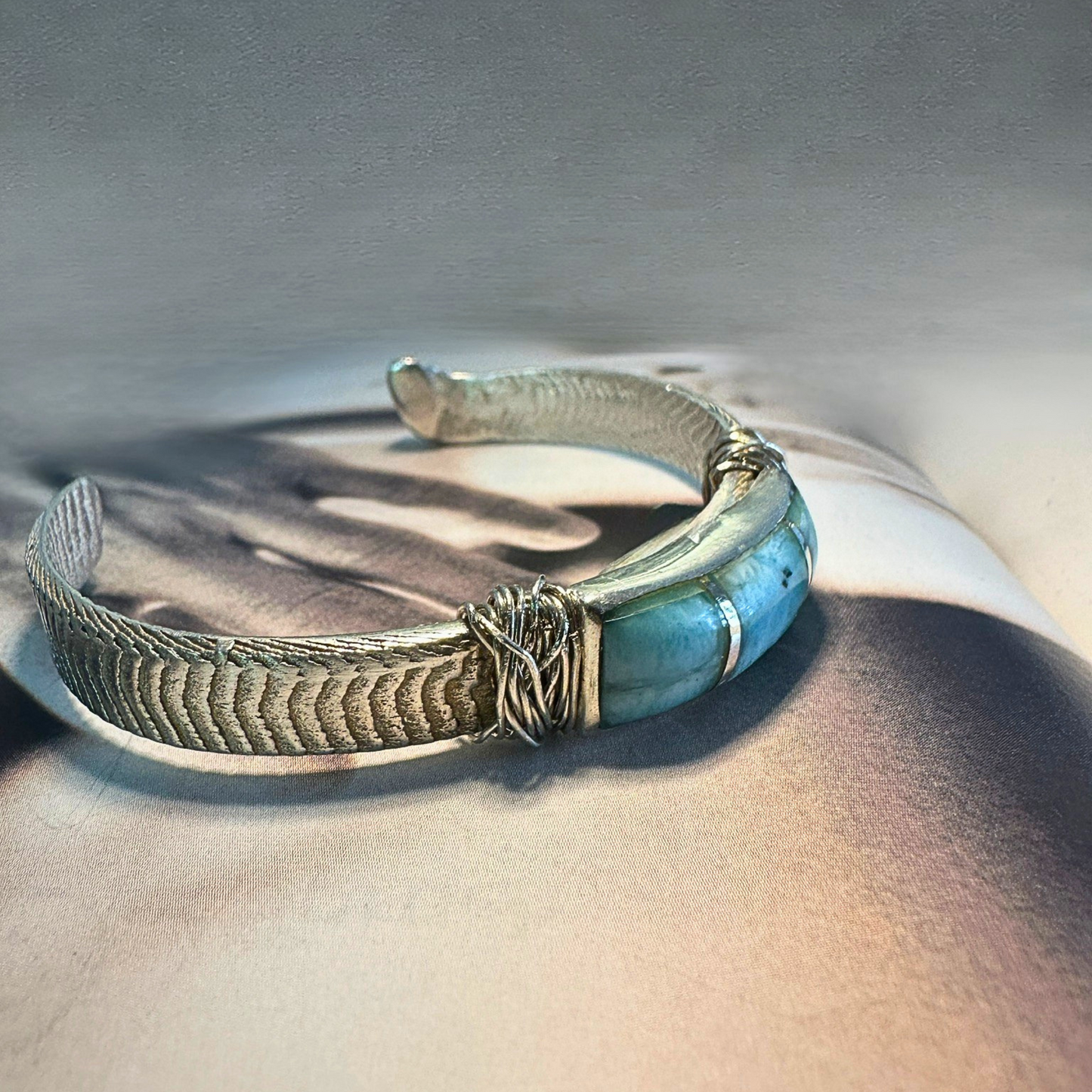 Cuff bracelets with cuttlefish casting